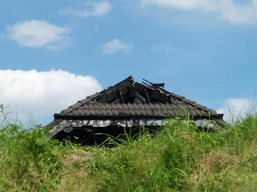 Holzhaus abgebrannt Lohmar Donrath P45.JPG